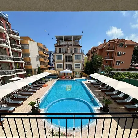 Salena Hotel 3*